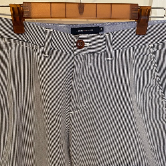Tommy Hilfiger Chino - Picture 14 of 14